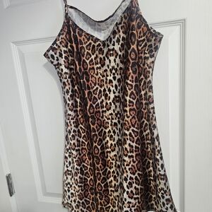 Love Leopard Print V-Neck Dress
